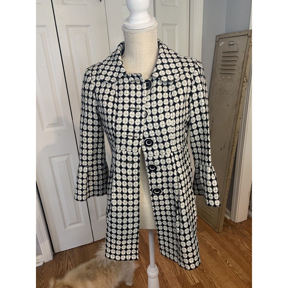 Sequin Heart Women's Jacket size 5 black & white 3/4 bell sleeves